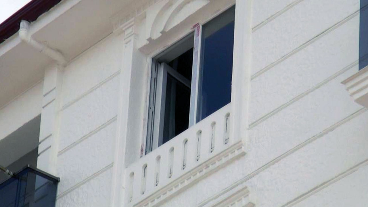 Kırıkkale'de cam silerken 6. kattan düşen kadın hayatını kaybetti