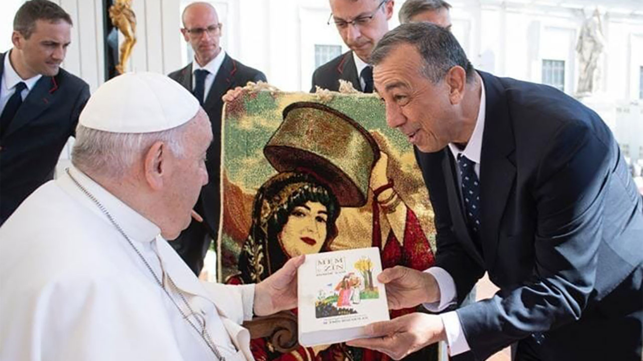 HDP'li firari Başkan, Papa'ya gidip Türkiye'yi şikayet etti! Bakan Papa'dan ne istedi?