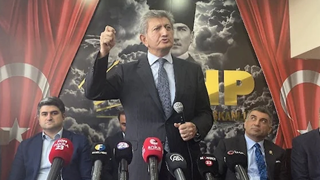 CHP'li eski vekil, Kılıçdaroğlu ile görüştükten sonra adaylıktan çekildi