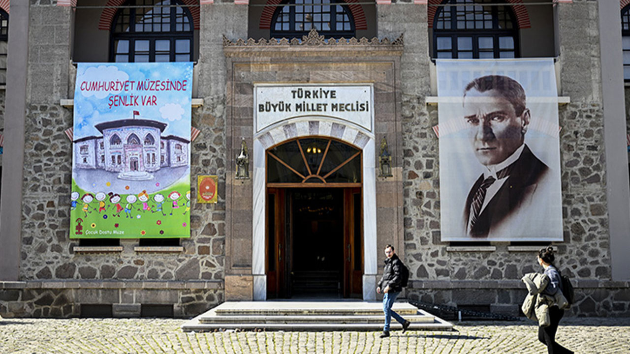 Cumhuriyet Müzesi'nde 23 Nisan'da üç farklı sergi açılacak