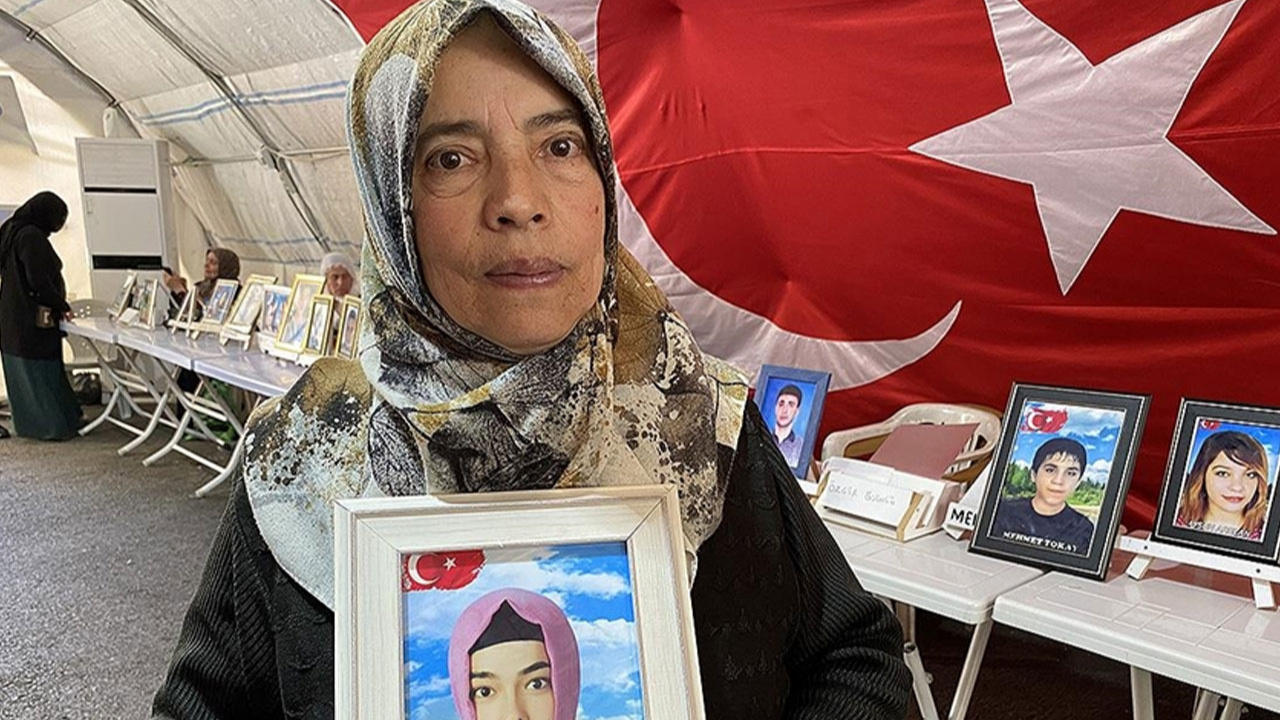 Diyarbakır annelerinden Hatice Levent: Kızım arkadaşlarınla kaç gel, bu annelerin gözünün yaşı dinsin