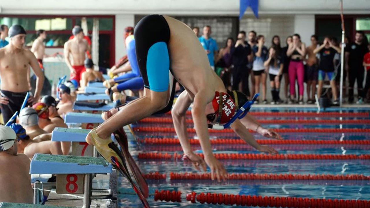 Paletli Yüzme Büyükler ve Gençler Türkiye Şampiyonası tamamlandı