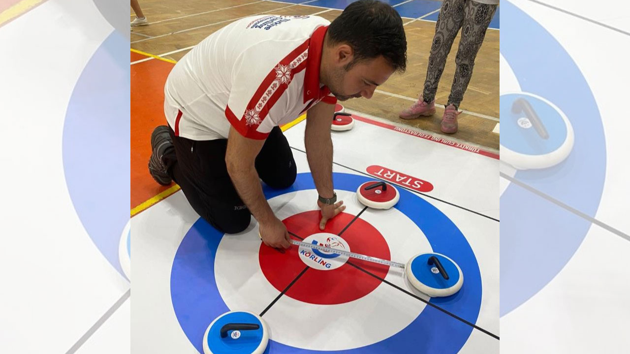 Diyarbakır’da 23 Nisan Floor Curling müsabakaları tamamlandı