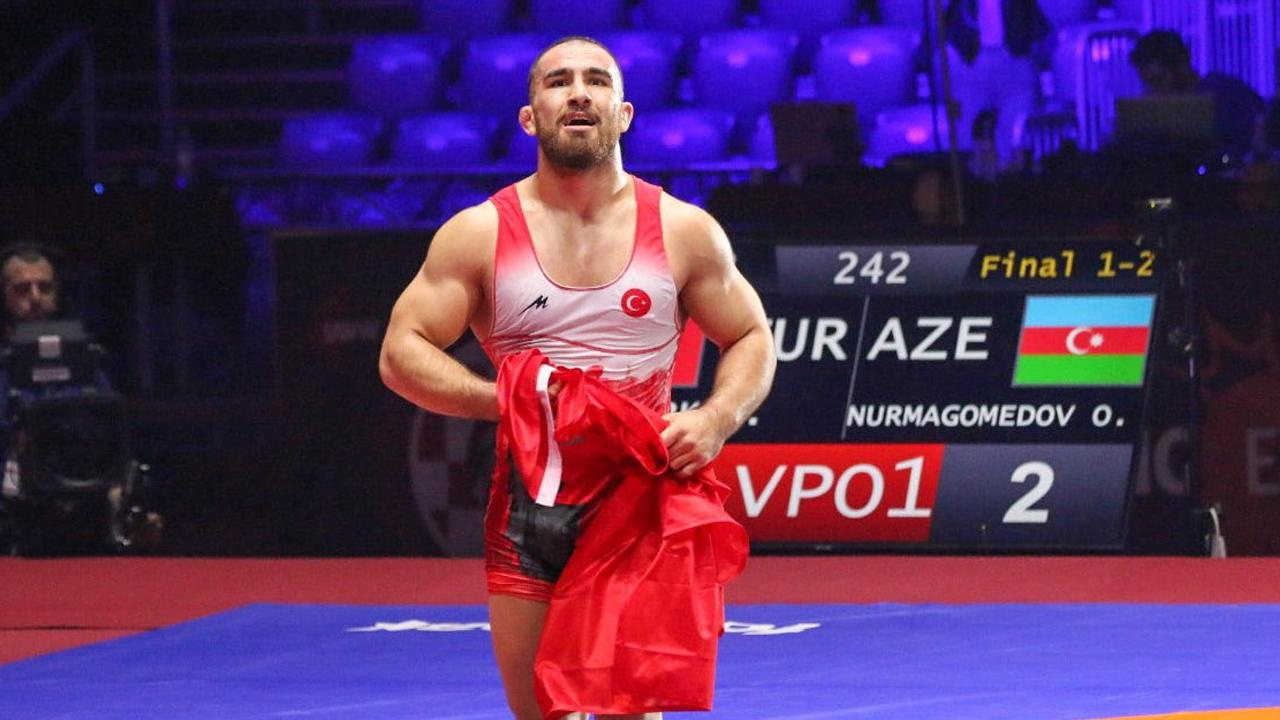 Feyzullah Aktürk 2. kez Avrupa şampiyonu oldu