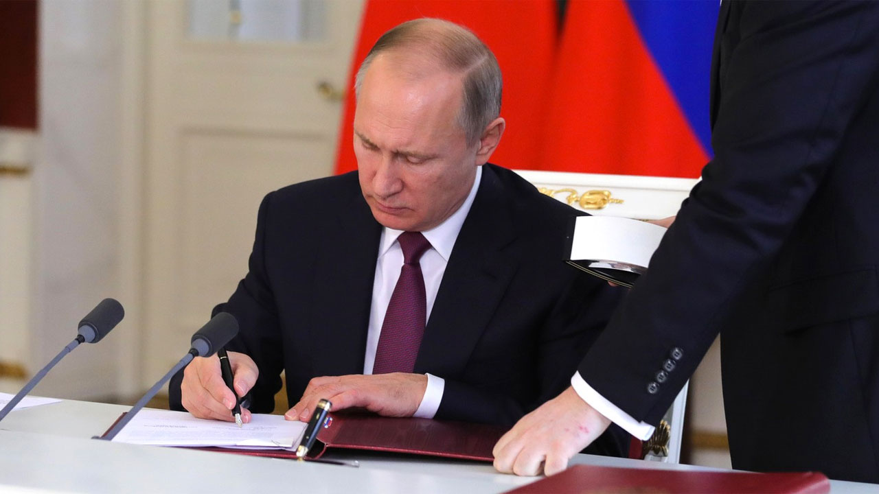 Rusya misilleme yaptı Putin kararnameyi imzaladı