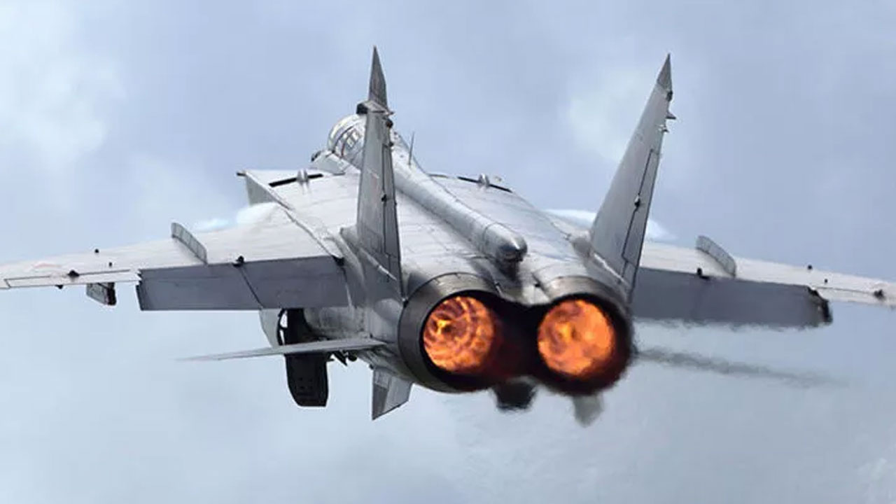 Rusya duyurdu: 'Mig-31' tip savaş uçağımız düştü