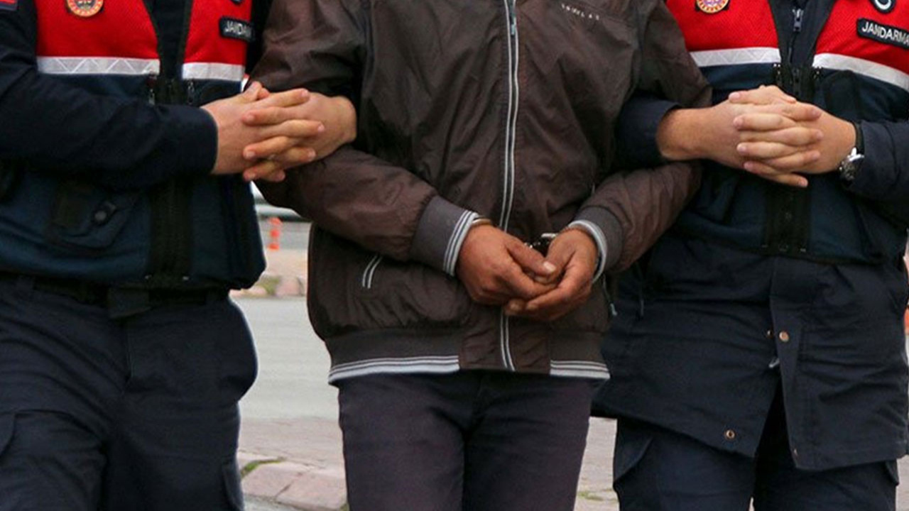 Aydın’da terör örgütü üyelerine operasyon! 4 kişi tutuklandı
