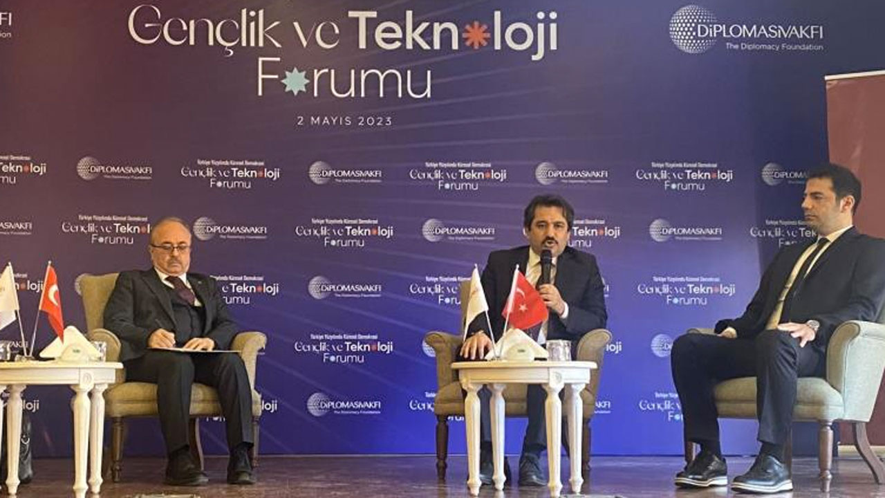 Cumhurbaşkanı Başdanışmanı Küçükyılmaz’dan Kılıçdaroğlu’na: Fuat Avni üslubu