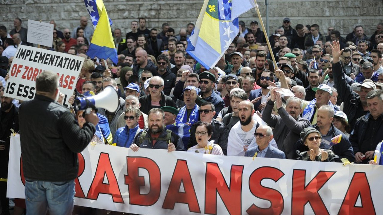 Bosna Hersek'te "federasyon hükümeti" göreve başladı
