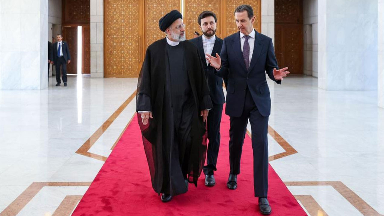 İran Cumhurbaşkanı Suriye'de! 13 yıl sonra ilk üst düzey ziyaret!