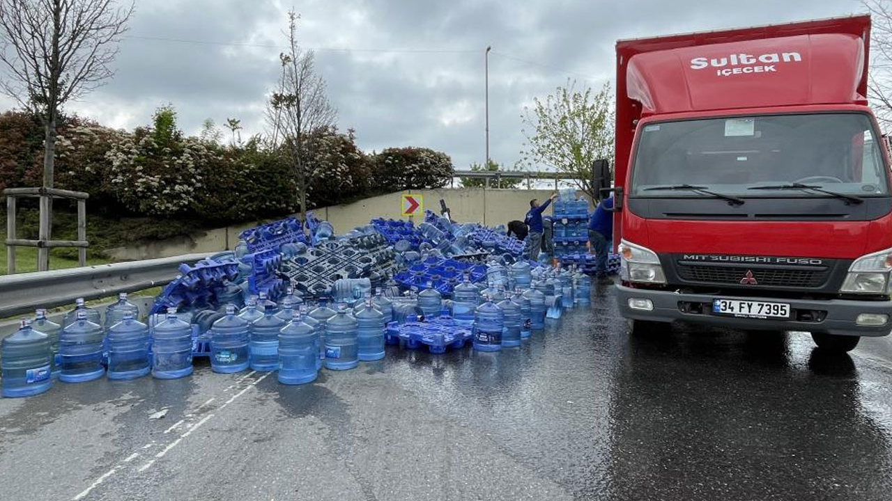 Hepsi yola döküldü! İstanbul'da 'damacana' trafiği 