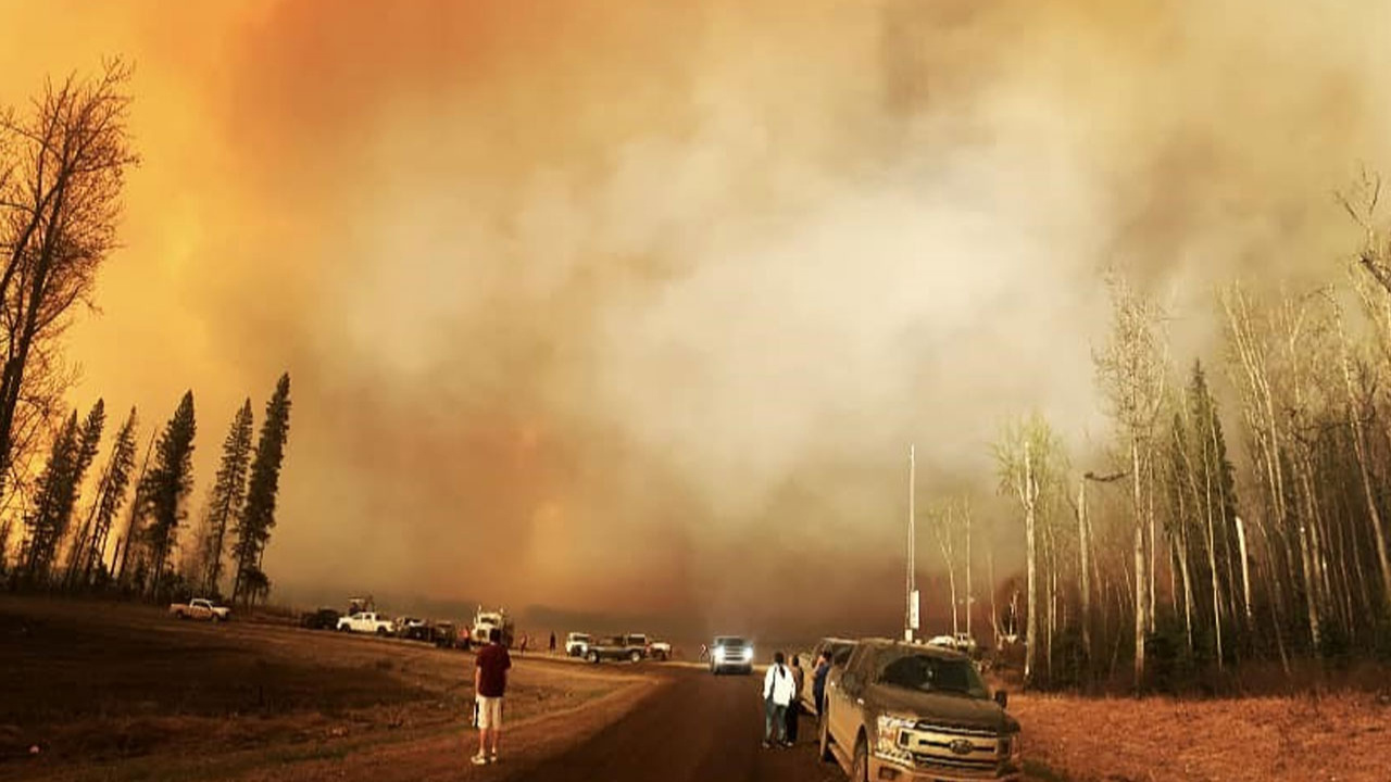 Kanada'da 78 noktada orman yangını çıktı