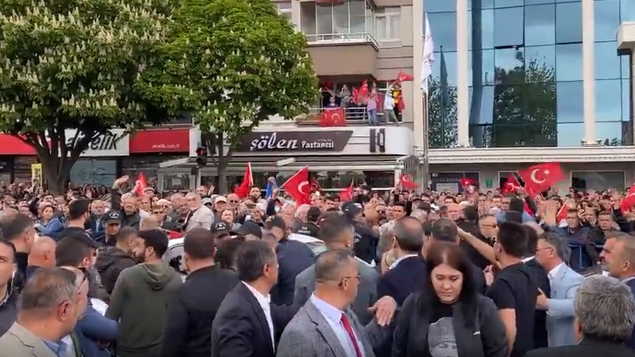 Ekrem İmamoğlu'nun Konya mitinginde de provokasyon girişimi