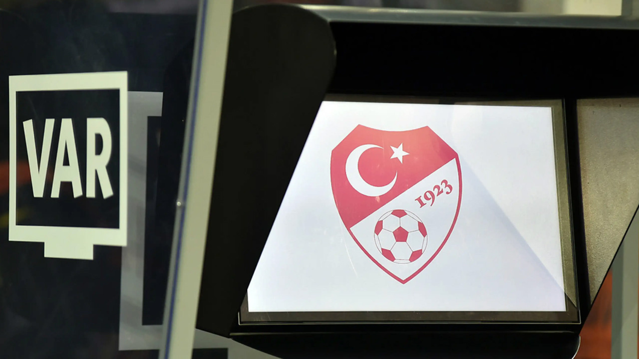 Galatasaray-Medipol Başakşehir maçının VAR'ı bakın kim oldu