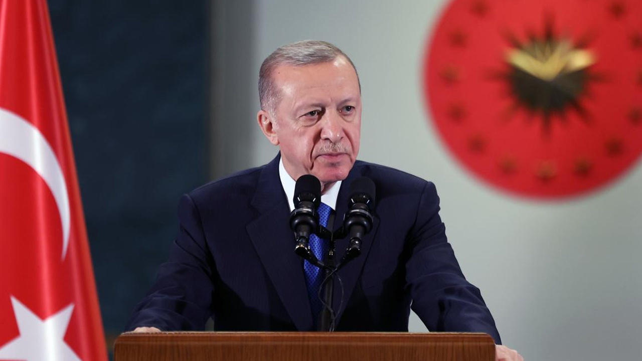 Cumhurbaşkanı Erdoğan, Sudanlı orgeneral ile telefonda görüştü