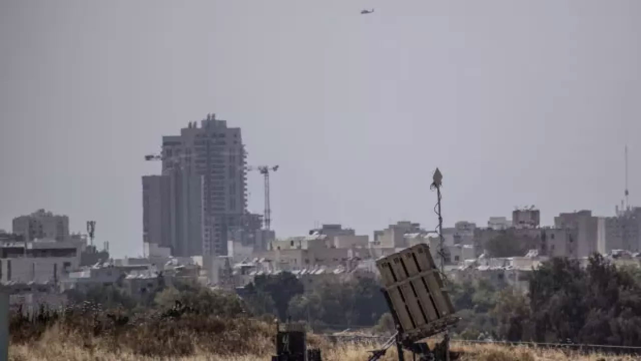 İşgalci İsrail ordusu Gazze'de 2 Filistinliyi daha şehit etti