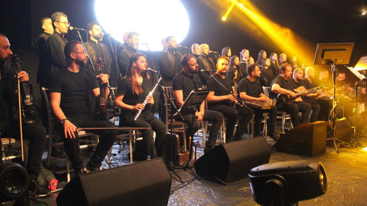 Depremde üyelerini kaybetmişlerdi! Antakya Medeniyetler Korosu'ndan Gaziantep'te konser