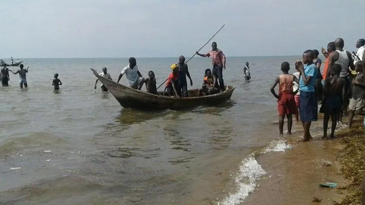 Nijerya’da tekne alabora oldu: 15 çocuk öldü, 25 kişi kayıp