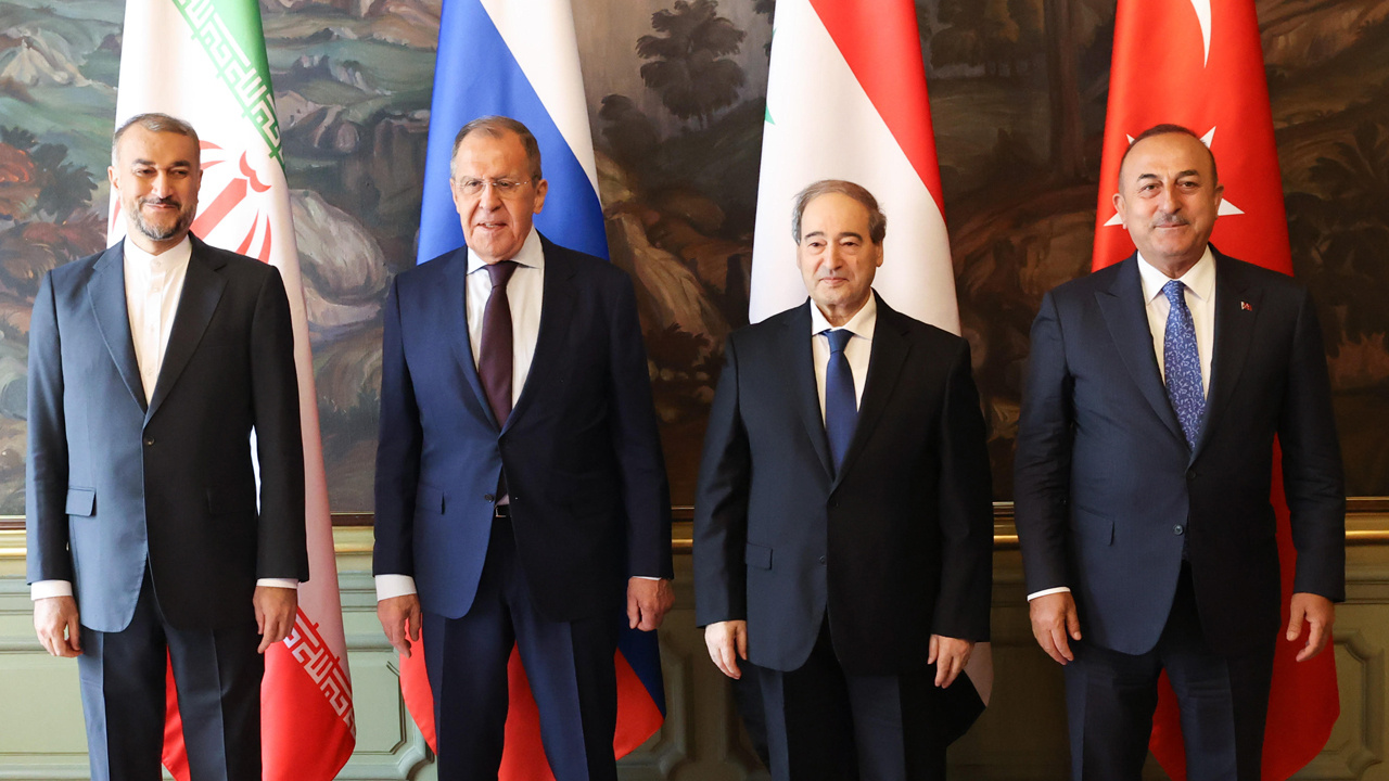 Moskova'da kritik zirve: 4'lü Suriye toplantısı başladı! Açıklamalar peş peşe geldi...