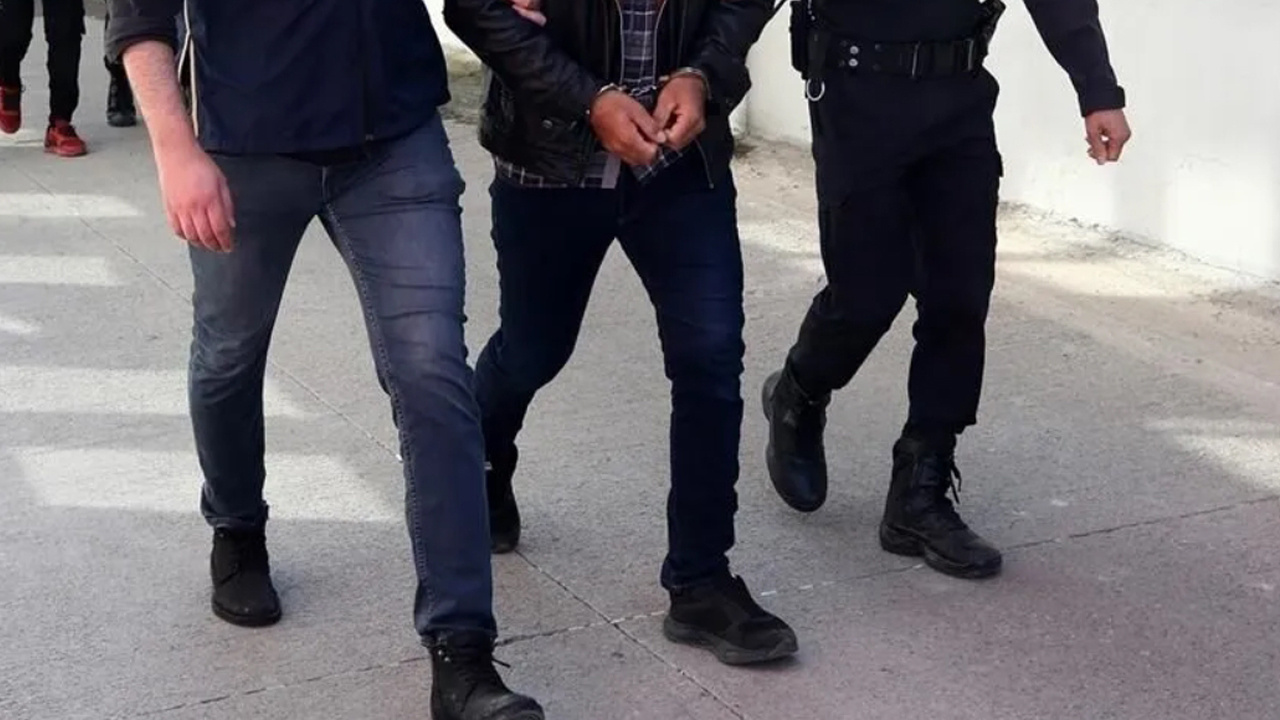 İstanbul’da El Kaide ve DEAŞ’a yönelik operasyon: 12 şüpheli yakalandı!