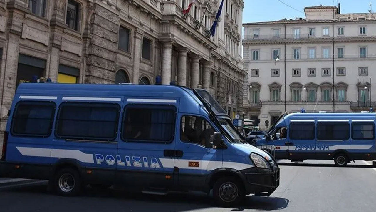İtalya'da suç örgütü Ndrangheta'ya yönelik baskınlarda 61 kişi yakalandı