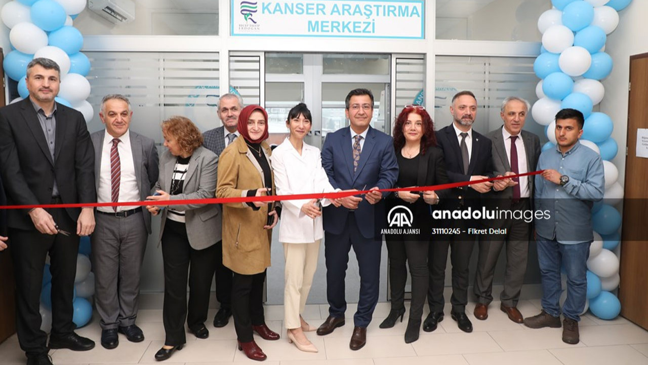 Rize Recep Tayyip Erdoğan Üniversitesinde Kanser Araştırma Laboratuvarı açıldı