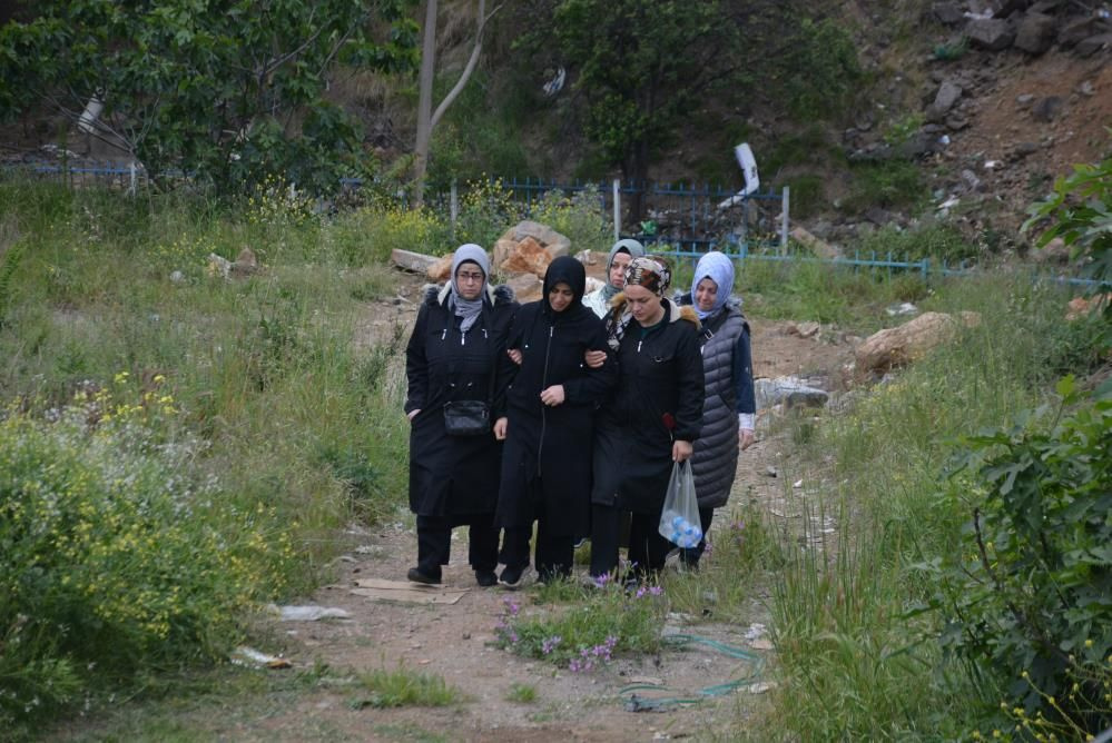 Annelerin en zor anları: Acı olay sonrası keşif yapıldı! Feryatlar yürekleri dağladı