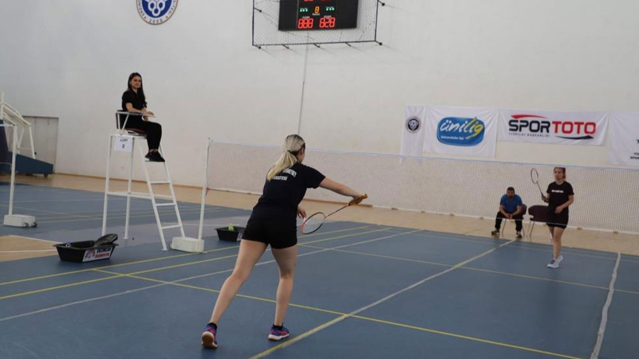 ÜNİLİG Badminton Süper Lig müsabakaları sona erdi
