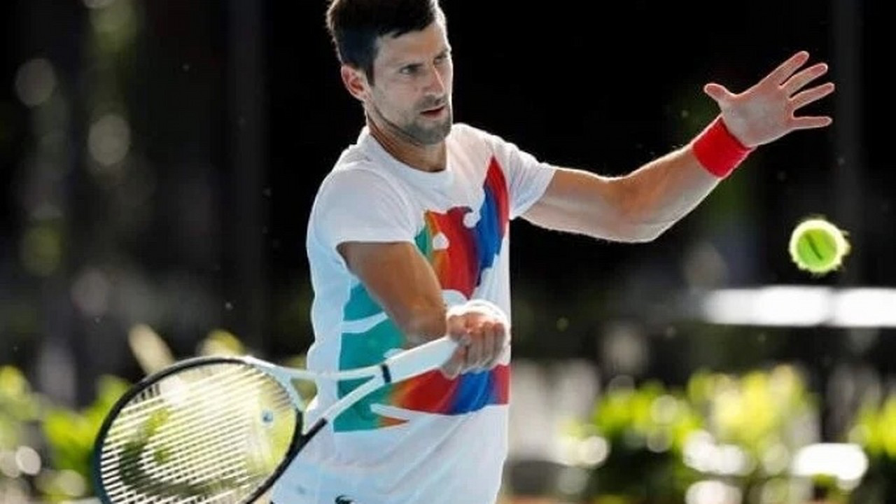 Roma Açık Tenis Turnuvası’nda Djokovic sürprize izin vermeden tur atladı