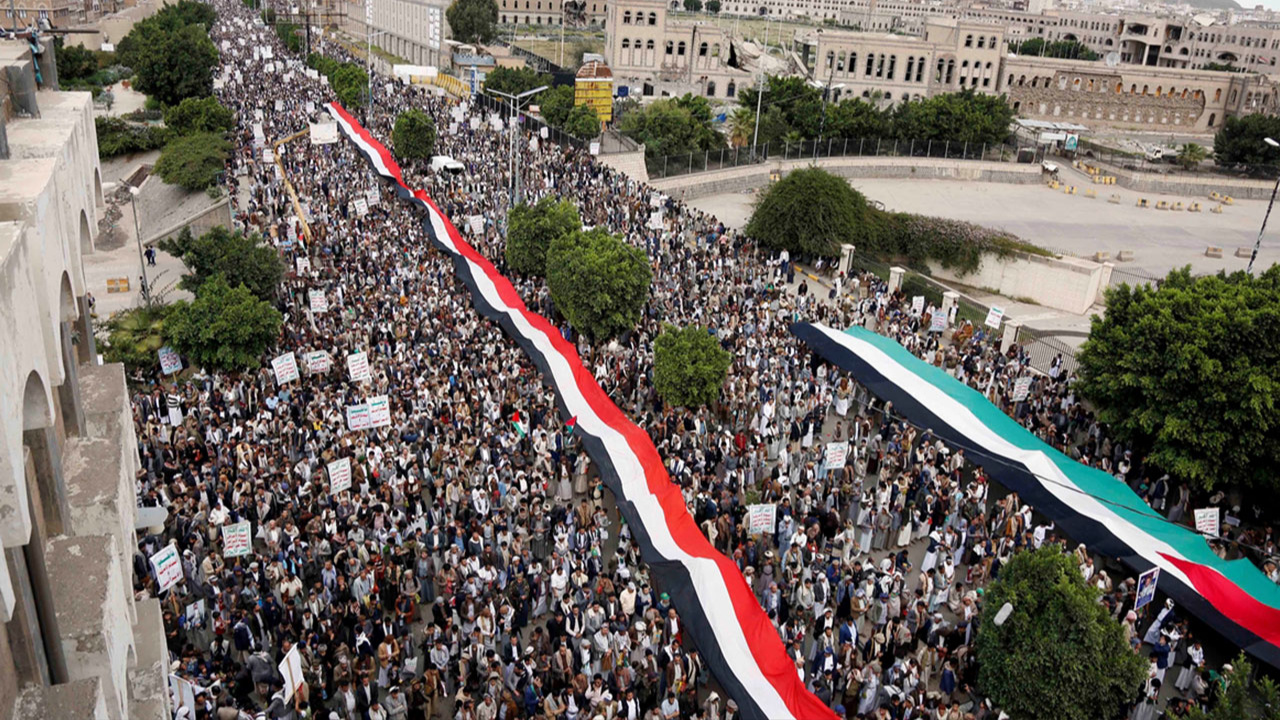 Yemen'de İsrail'in Gazze Şeridi'ne saldırısı protesto edildi