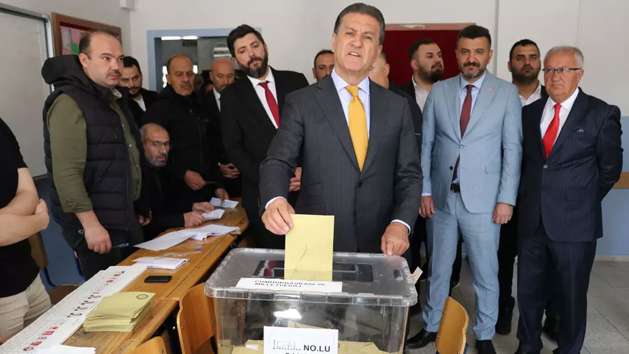 CHP'nin adayı Mustafa Sarıgül Meclis'e gidiyor