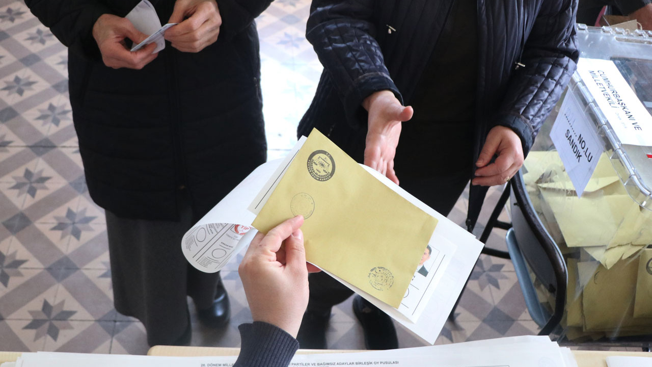 Yurt dışında kullanılan oyların hepsi Türkiye'ye ulaştı