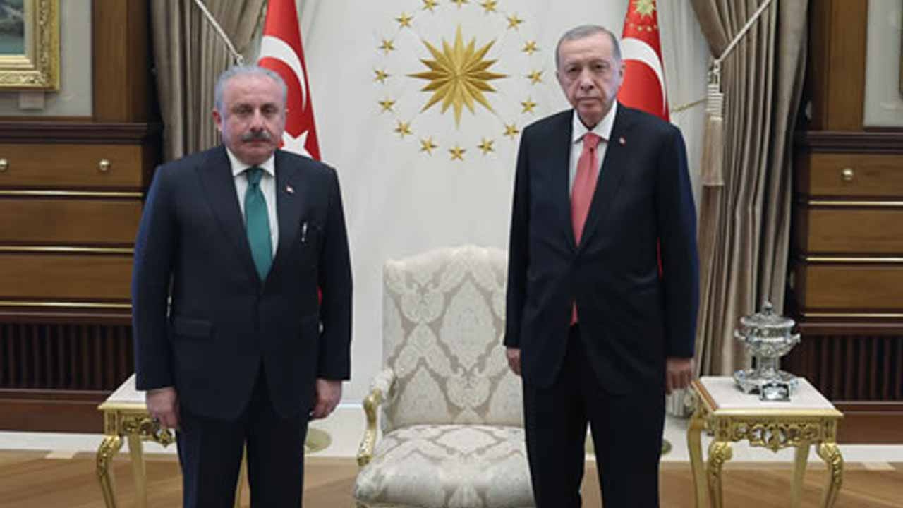Cumhurbaşkanı Erdoğan, TBMM Başkanı Mustafa Şentop'u kabul etti