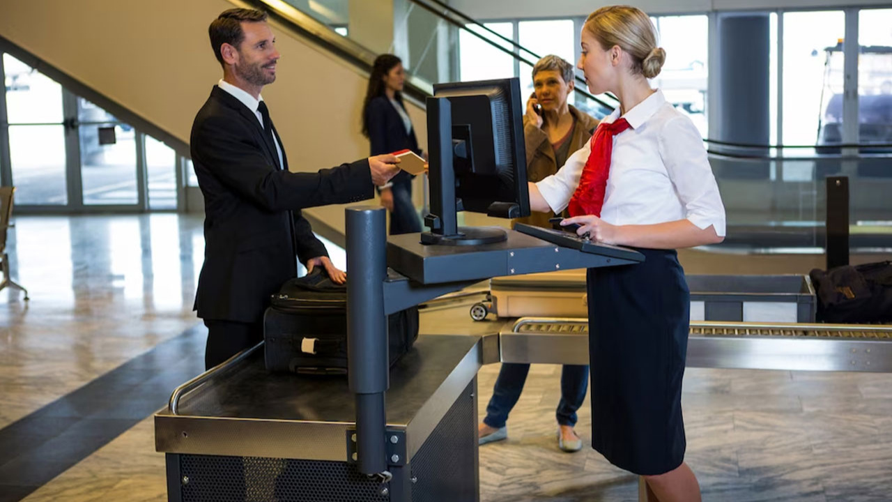 Almanya'da havalimanı güvenlik görevlilerinin ücretleri için anlaşma sağlandı