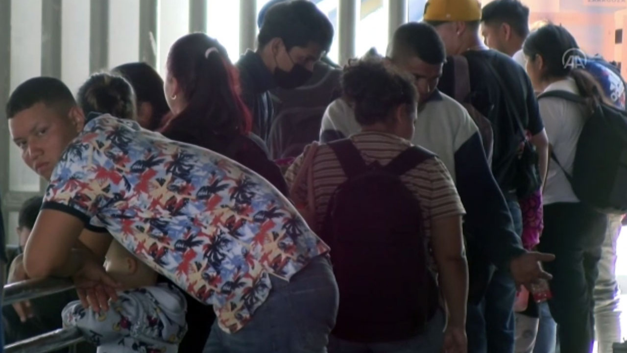 Meksika - ABD sınırında bekleyen göçmenler için yeni barınma merkezi