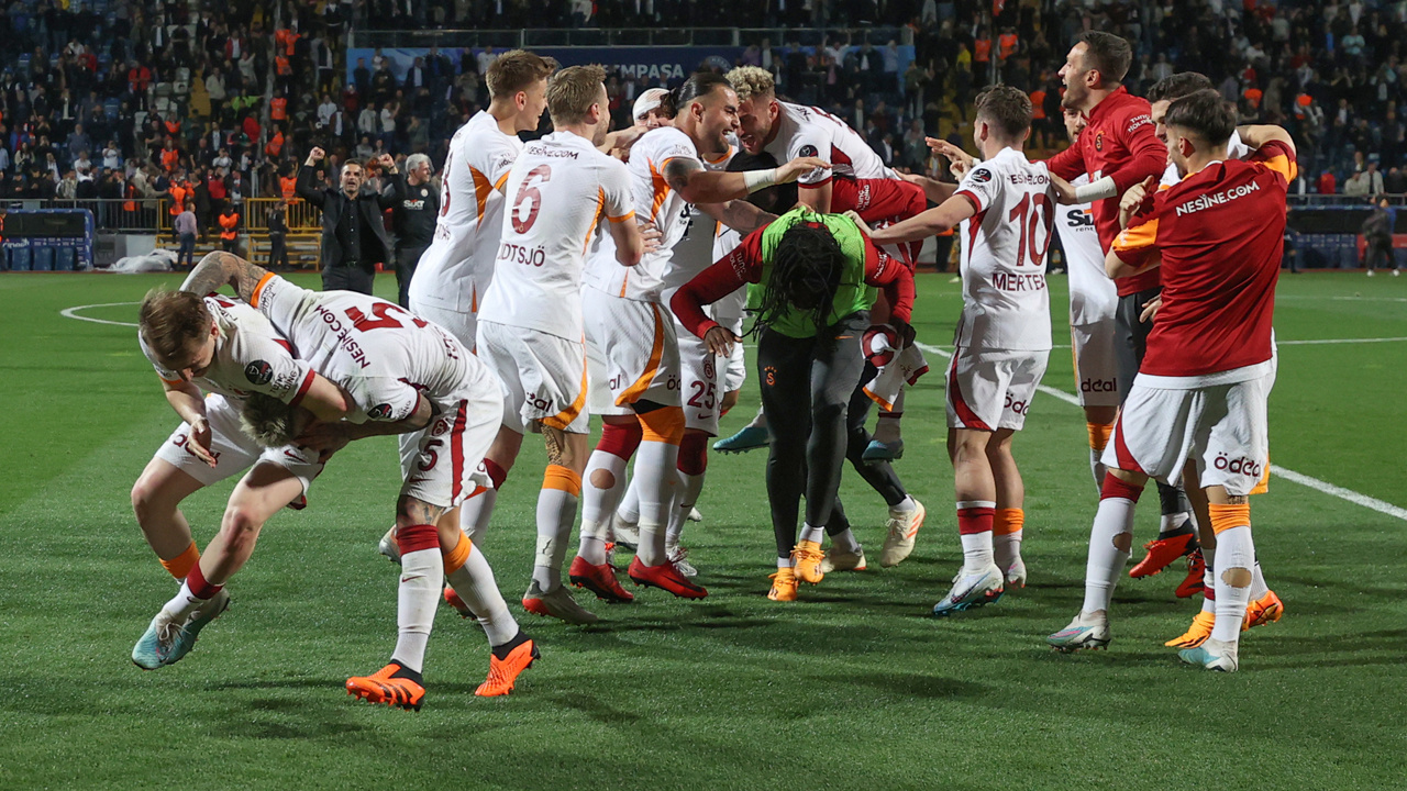 İstanbulspor'u deviren Galatasaray'ı şampiyon ilan ettiler!