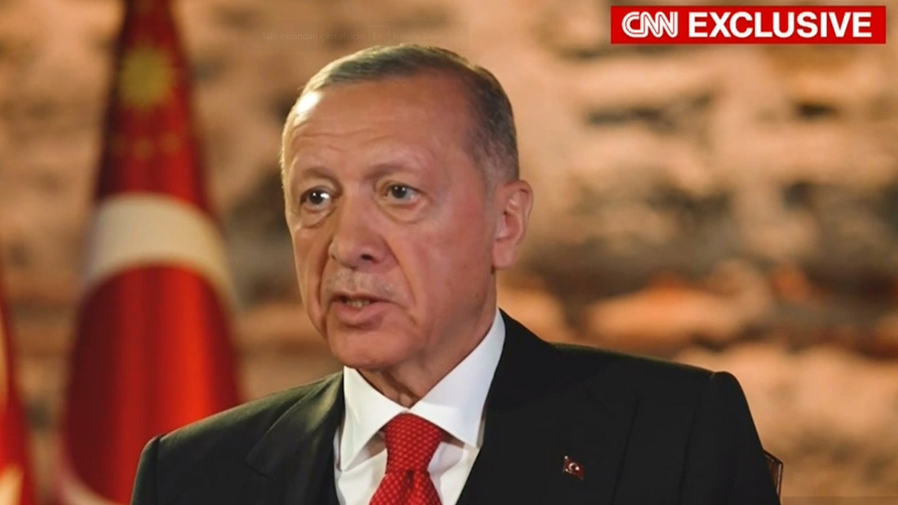 Cumhurbaşkanı Erdoğan, CNN International'a konuştu! "İnsanımız bizi yüzüstü bırakmayacaktır"