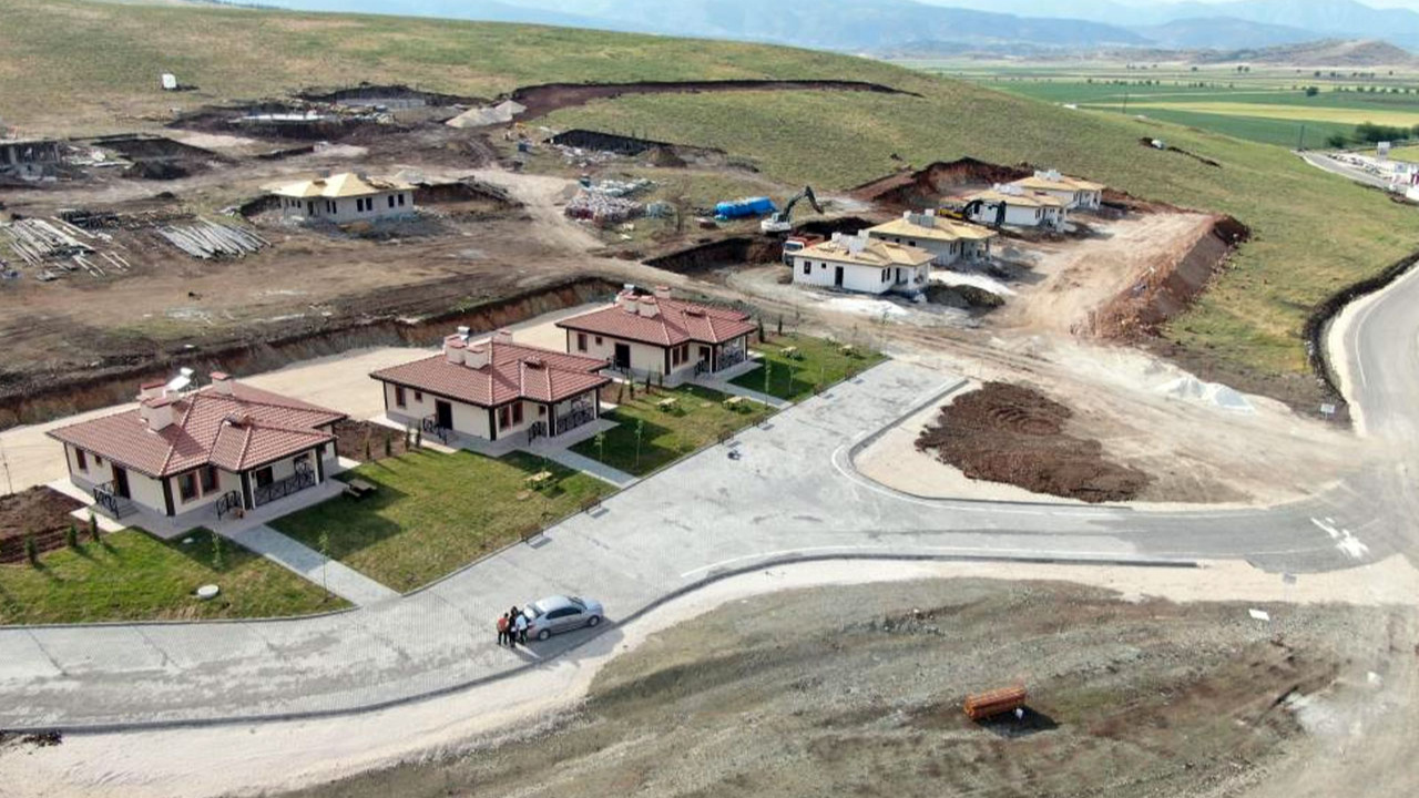Gaziantep Nurdağı’nda köy evleri hızla tamamlanıyor