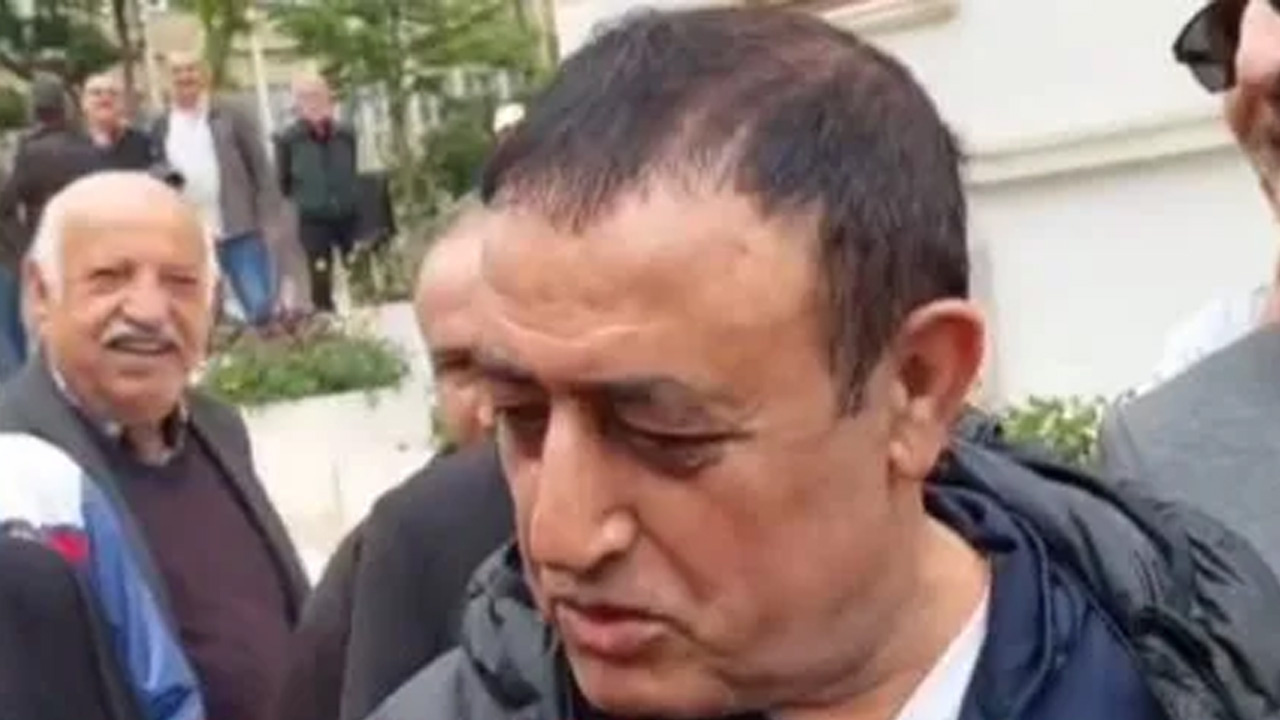 Nuri Sesigüzel'in cenazesinde neye uğradığını şaşırdı! Mahmut Tuncer: Yüzsüz müsün!