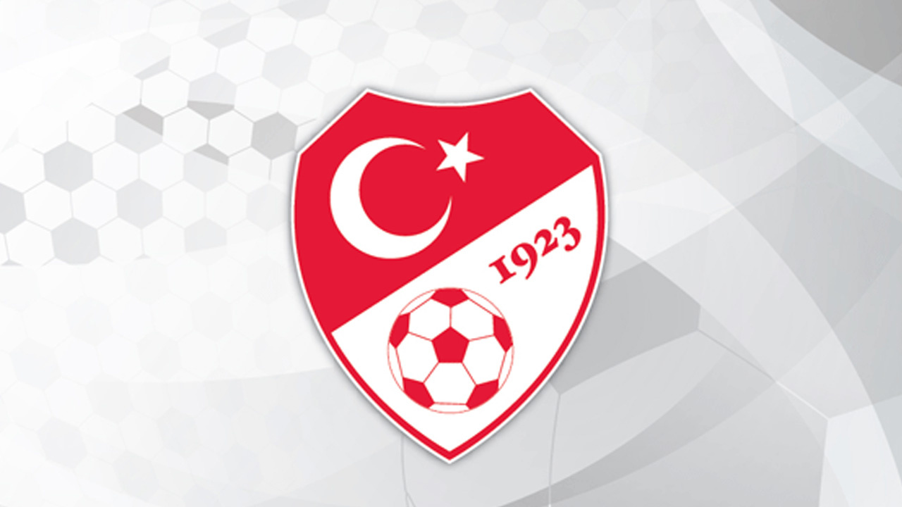 TFF, UEFA ve Ulusal Kulüp Lisansı alan kulüpleri açıkladı