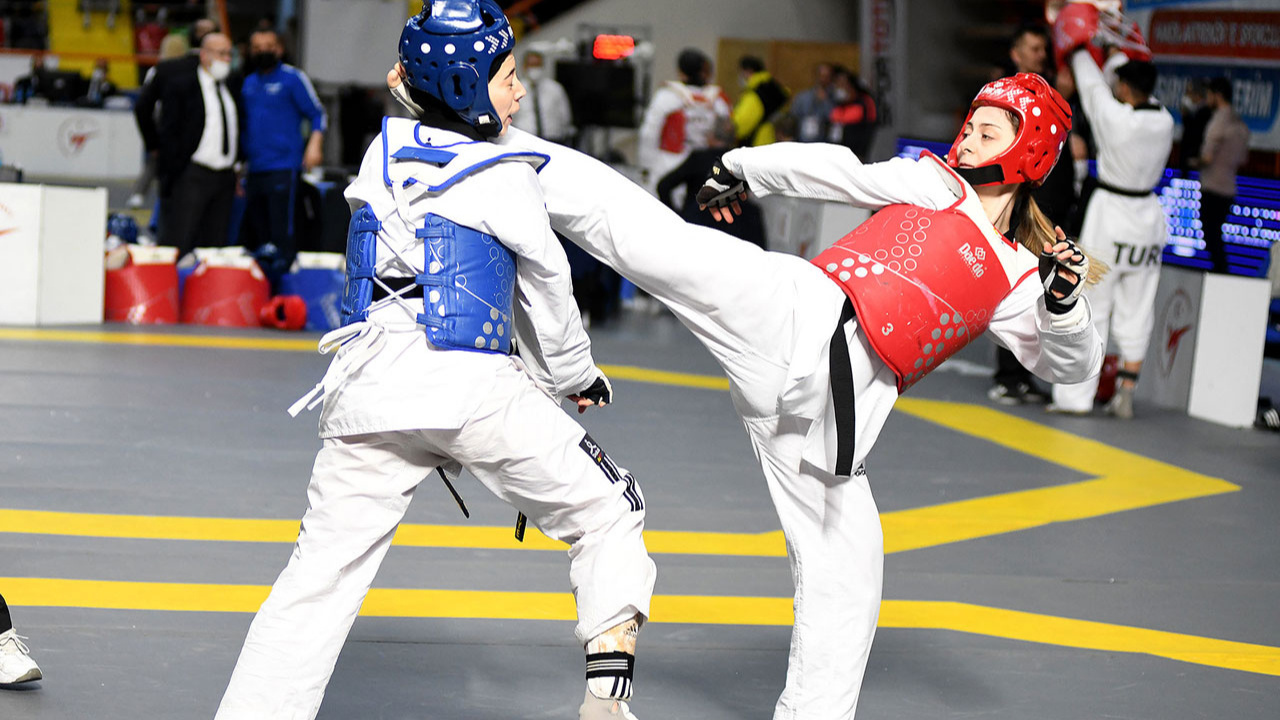 Milli Taekwondocular Dünya Şampiyonası'nda ter dökecek