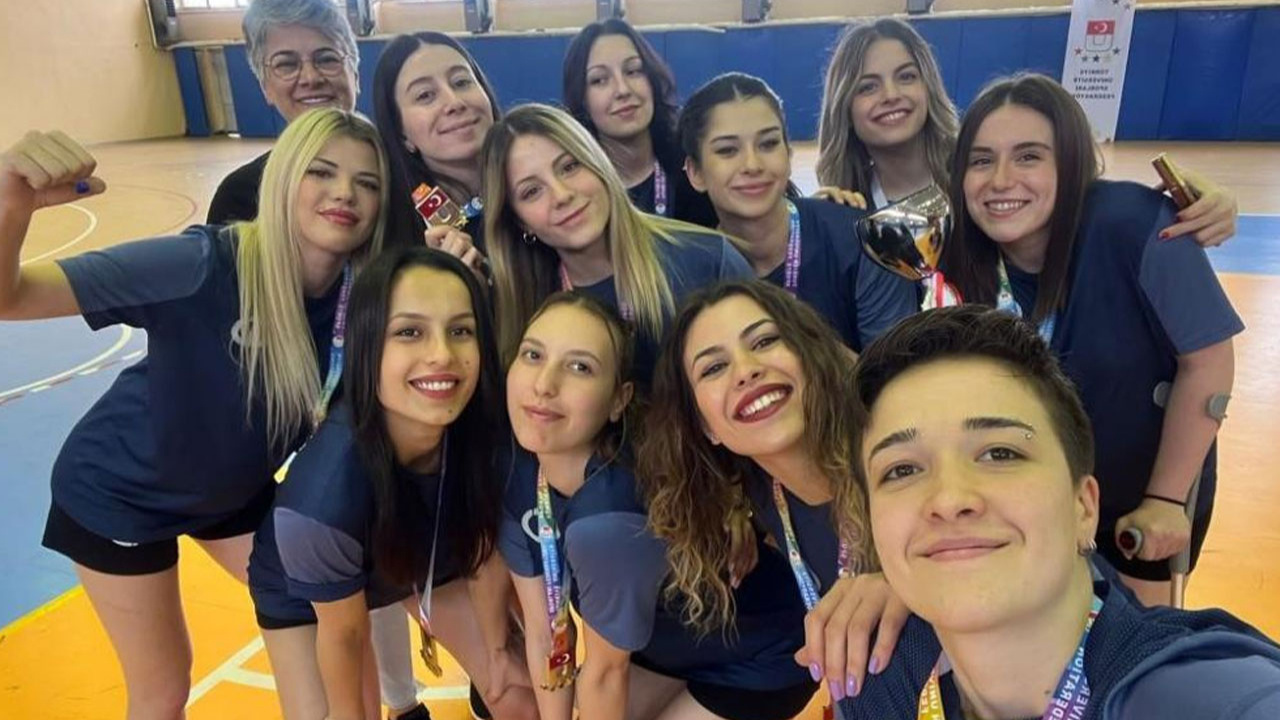 Üniversiteler Hentbol Kadınlar Süper Ligi'nde şampiyon Anadolu Üniversitesi