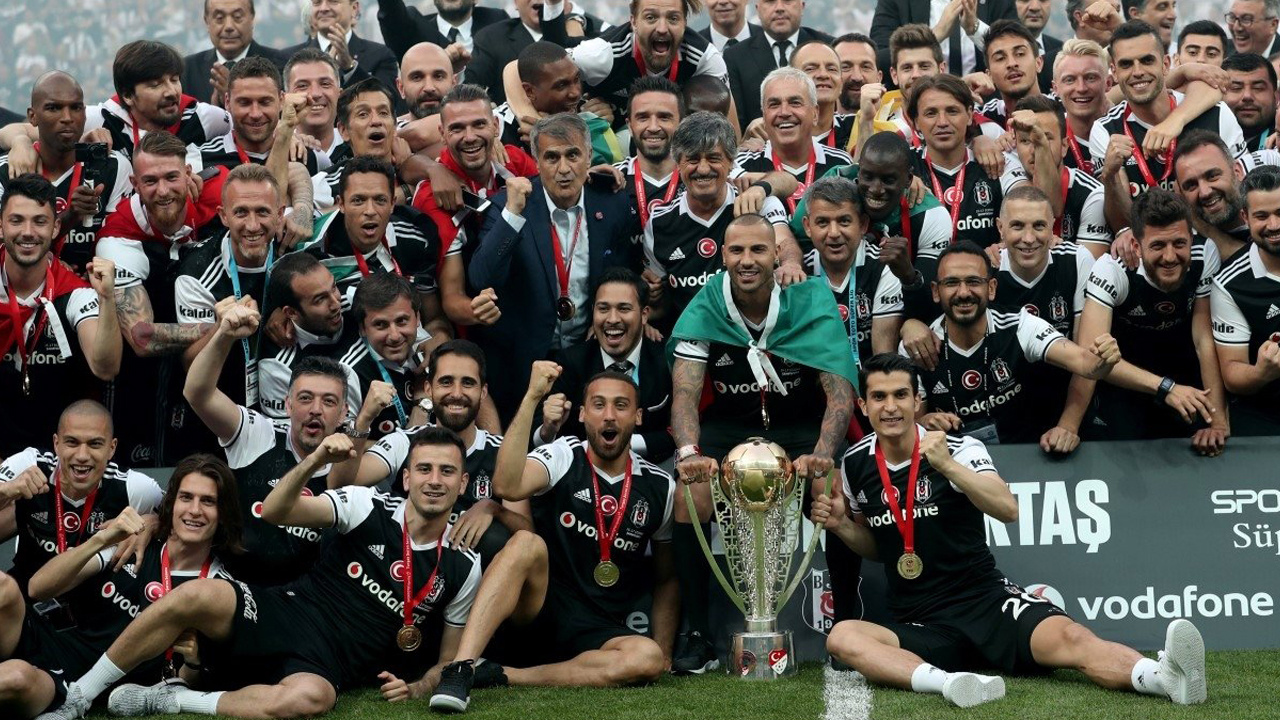 Beşiktaş 'şampiyonluk kutlaması' yapacak! Yöneticiler harekete geçti: Görülmemiş iki önemli hamle!