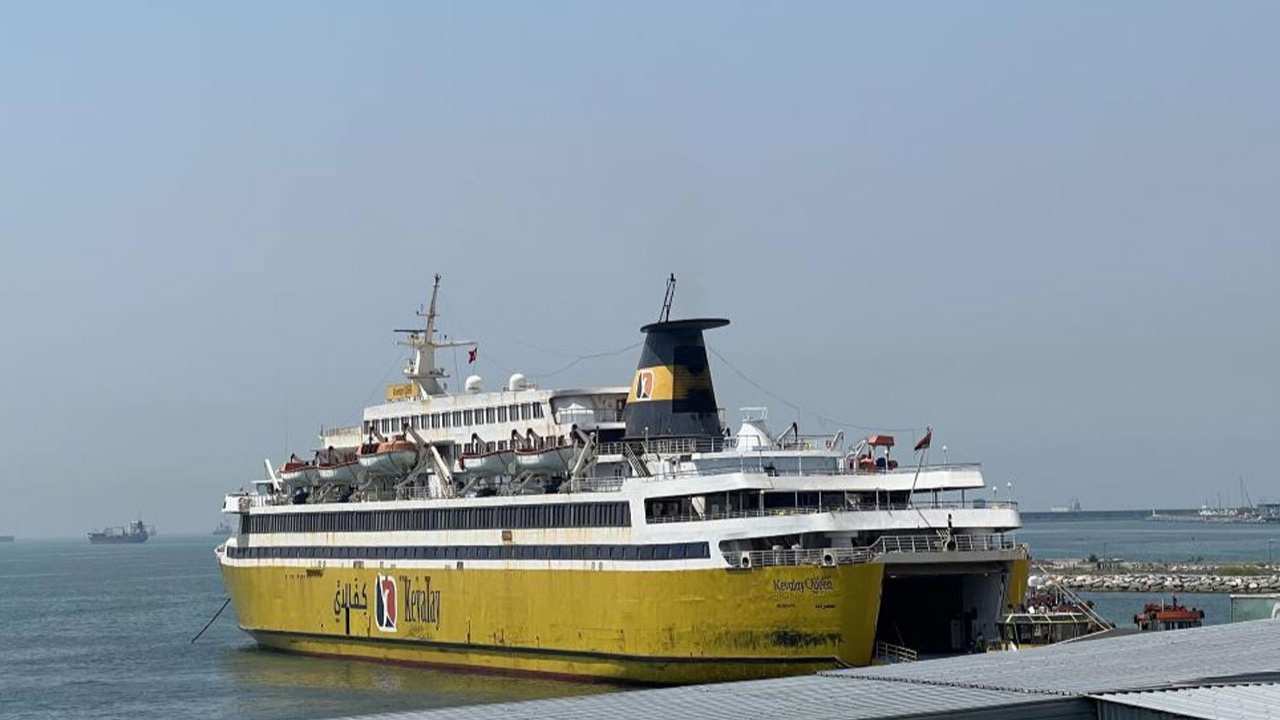 Libya ile ikili ticareti hızlandıracak gemi İstanbul'a yanaştı