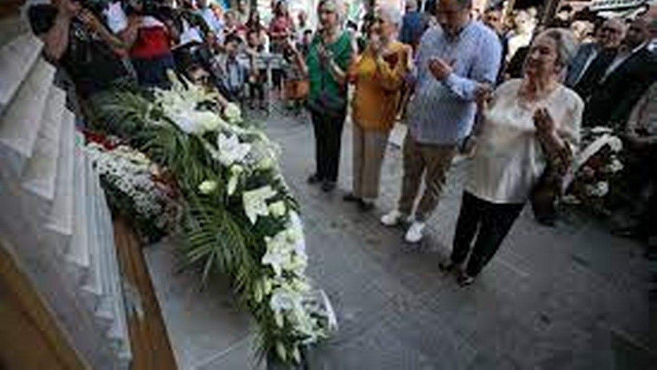 Saraybosna'daki "Ferhadiye Katliamı"nda hayatını kaybedenler için tören düzenlendi