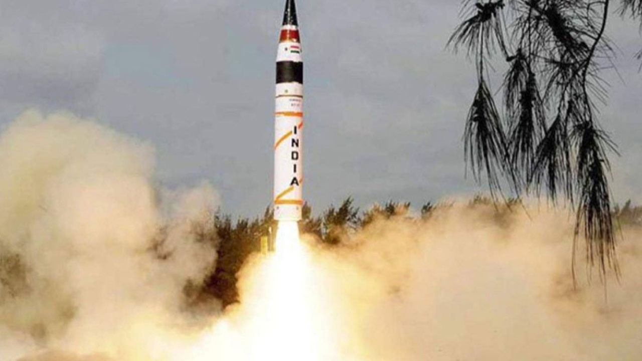 Hindistan'dan balistik füze denemesi! Agni-1 başarıyla fırlatıldı!