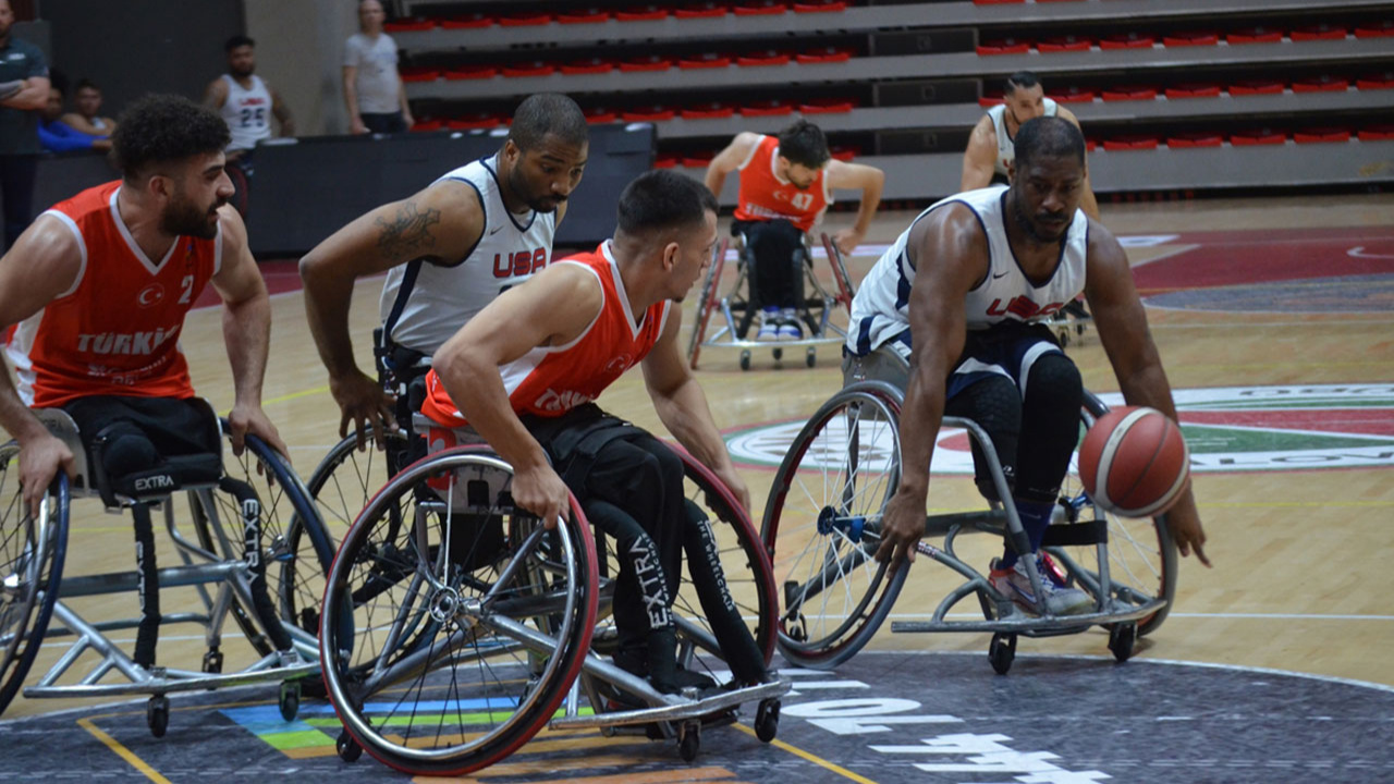 Tekerlekli Sandalye Basketbol Kıtalararası Kupası'nda ilk mağlubiyet