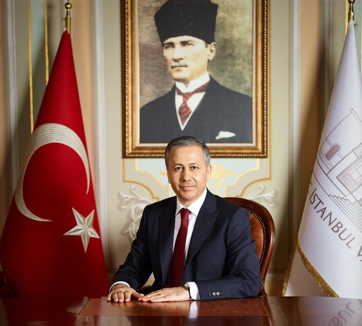 Cumhurbaşkanı Erdoğan yeni Kabine'yi açıkladı. İşte Erdoğan'ın "2023 Kabinesi"ne bakan olarak giren isimler