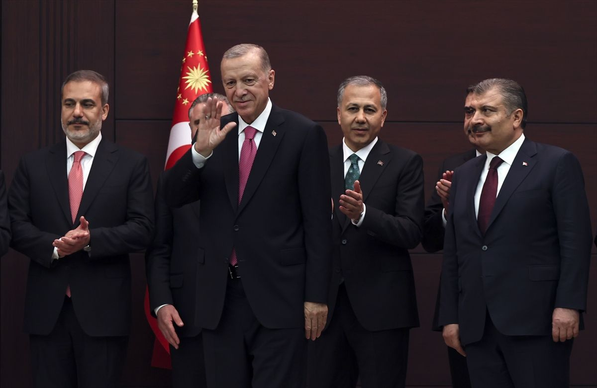 Kabine'ye Konyalı damgası! 4 Trabzonlu gitti 4 Konyalı geldi hangi bakan nereli?