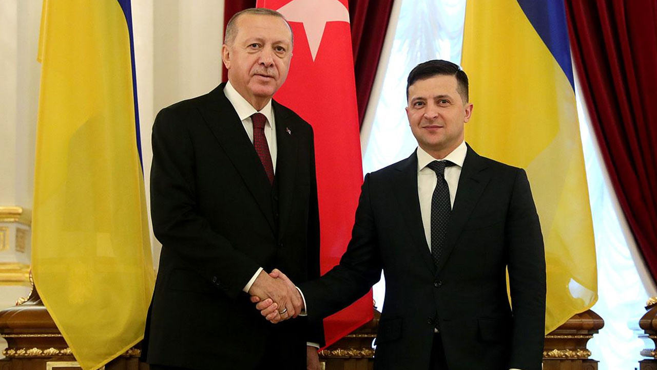 Zelenskiy ve Putin ile telefonda görüştü! Cumhurbaşkanı Erdoğan'dan flaş teklif: Komisyon kuralım